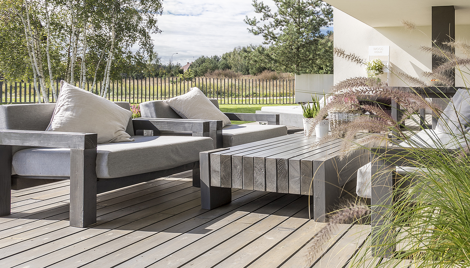 Sitz- und Tischmöbel nfür den Garten von Schreinerei Schwarzwälder GmbH